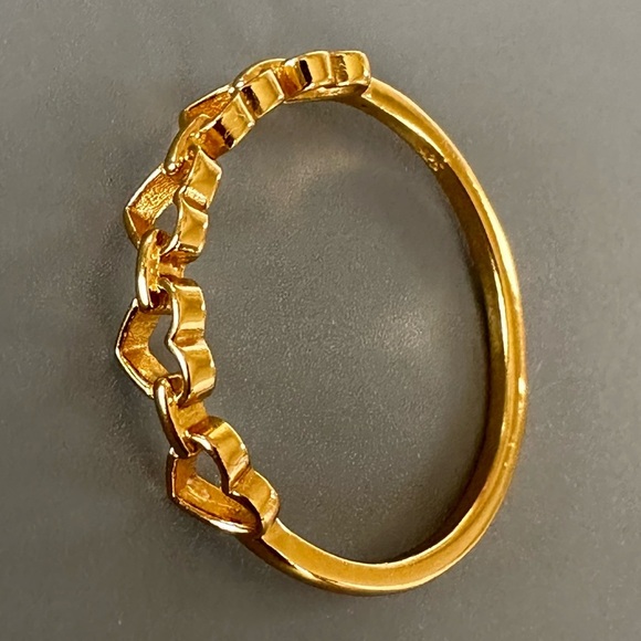 14K Gold Vermeil Heart Band Ring - Picture 5 of 17